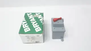 BRYANT 30322D MANUAL MOTOR CONTROLLER NON-FUSIBLE DISCONNECT SWITCH 30A 600V-AC
