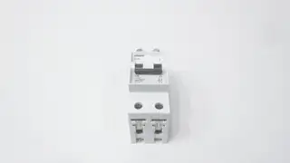 SIEMENS 5SX42 MOLDED CASE CIRCUIT BREAKER 2P 16A AMP