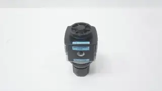 WILKERSON R28-04-F000B PNEUMATIC REGULATOR 300PSI 0-125PSI 1/2IN NPT