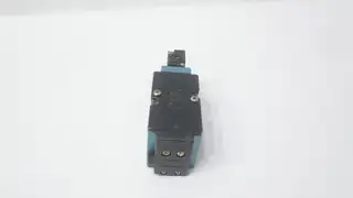 MAC 82A-CA-000-TM-DAAP-1DA PNEUMATIC SOLENOID VALVE 120V-AC 150PSI