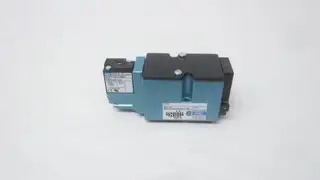 MAC 82A-AA-000-TM-DAAP-1DA PNEUMATIC SOLENOID VALVE 120V-AC 150PSI