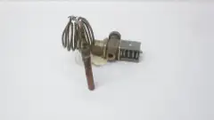 JOHNSON CONTROLS V47AB-3 BRASS THREADED PRESSURE REGULATOR VALVE 1/2IN NPT