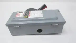SQUARE D H361 FUSIBLE DISCONNECT SWITCH 600V-AC 3P 30A AMP