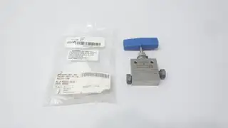 PARKER SW4071-PM STAINLESS MANUAL LOW PRESSURE NEEDLE VALVE 15000PSI 1/4IN NPT