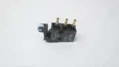 FESTO R/0-3-PK-3 ROLLER LEVER VALVE 0-120PSI