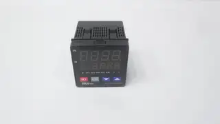 AUTOMATION DIRECT SL9696-RRE TEMPERATURE CONTROLLER 100-240V-AC
