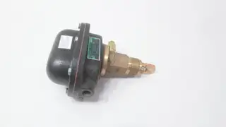 MCDONNELL & MILLER FS7-4W FLOW SWITCH 120/240V-AC