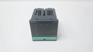 GEFRAN 40TB-10-RRR-1-0-1 TEMPERATURE CONTROLLER 100-240V-AC