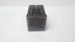 EUROTHERM P304C CC/VH/RSP/SD4L/XXXXX MELT PRESSURE CONTROLLER