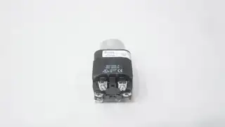 ALLEN BRADLEY 800T-PB16 ILLUMINATED PUSHBUTTON 120V-AC