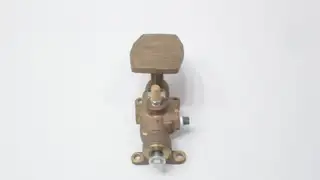 PARKER M08524688 FOOT PEDAL PNEUMATIC CONTROL VALVE 1/4IN NPT 225PSIG