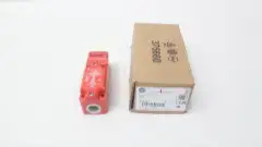 ALLEN BRADLEY 440K-MT55022 SAFETY INTERLOCK SWITCH