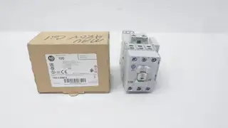 ALLEN BRADLEY 100-C30B10 AC CONTACTOR 480V-AC 55A 20HP