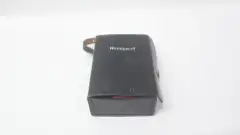 HONEYWELL W136 A1045 TEST METER 0-300V-AC 0-150V-DC