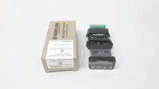 WATLOW PM3L3EJ-AAAAHWP TEMPERATURE CONTROLLER 24V-AC 24V-DC