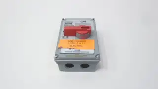 HUBBELL HBLDS3 DISCONNECT SWITCH 600V-AC 30A AMP 3P