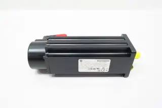 ALLEN BRADLEY VPL-B0753F-PK14AA SERVO MOTOR 24V-DC 19LB-IN 10MM 6600RPM 0.65KW