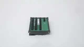 BALLUFF BNI IOL-310-000-K025 I/O MODULE 16 DIGITAL INPUTS