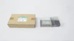 CKD 4KA310-08-L-DC24V PNEUMATIC SOLENOID VALVE 24V-DC 1/4IN NPT 0.15-0.7MPA