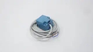 YAMATAKE FL2R-20J6HD-L3 PROXIMITY SWITCH 10-30V-DC