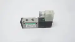 CKD 4KA310-LS-A PNEUMATIC SOLENOID VALVE 24V-DC 1/4IN NPT