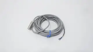AZBIL FL7M-2E6-L5 PROXIMITY SENSOR 12-24V-DC