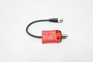 ALLEN BRADLEY 440P-ARPS11D4 LIMIT SWITCH 13V-DC