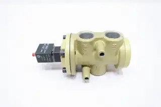 NORGREN D1025C POPPET CONTROL VALVE 150PSI