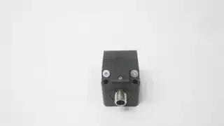 BALLUFF BES Q40KFU-PAC15A-S04G PROXIMITY SENSOR 10-30V-DC