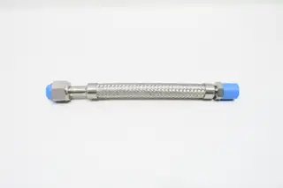 SWAGELOK SS-FJ8RM8RF8-10 270-000046 BRAIDED HOSE 10IN STAINLESS