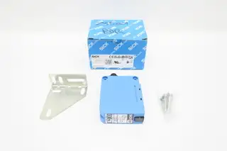 SICK WT260-F470 PROXIMITY SENSOR 10-30V-DC