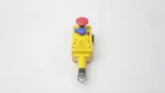 ALLEN BRADLEY 440E-L13042 GAURDMASTER CONVEYOR EMERGENCY STOP BUTTON