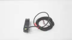KEYENCE CZ-V21AP DIGITAL SENSOR AMPLIFIER 24V-DC