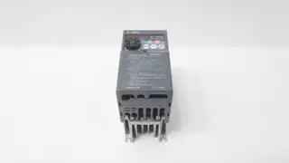 MITSUBISHI FR-D720-0.75K AC VFD DRIVE 1HP 200-240V-AC 0.2-400HZ