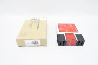 BANNER ES-FA-11AA SAFETY RELAY 24V-AC/DC