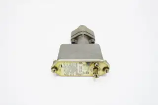 BARKSDALE C9612-2-CS PRESSURE SWITCH 250V-DC 300V-AC 125-1500PSI