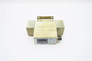 SMC PF2W720-04-27-M FLOW SENSOR 12-24V-DC
