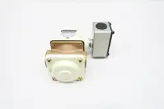 SMC IFW510-X228 FLOW SWITCH 24V-DC 10L/MIN 1-6KGF/CM2 5/8IN NPT
