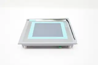 SIEMENS 6AV6 643-0AA01-1AX0 5.7IN OPERATOR INTERFACE PANEL