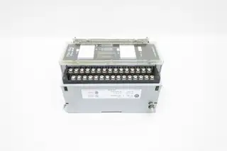 ALLEN BRADLEY 1791-16AC I/O MODULE SER B