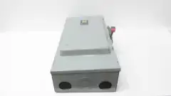 SQUARE D H-364 FUSIBLE DISCONNECT SWITCH 200A AMP 600V-AC 3P