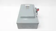 SQUARE D H363 ENCLOSED FUSIBLE DISCONNECT SWITCH 600V-AC 3P 100A