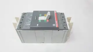 ABB TMAX T4S MOLDED CASE CIRCUIT BREAKER 250A 600V-AC 3P