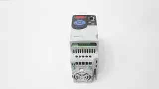 ALLEN BRADLEY 22F-D1P5N103 POWERFLEX 4M DRIVE 1/2HP 342-528VAC 0-400HZ 0-460VAC